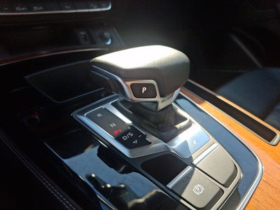 2023 Audi Q5 45 S line Premium quattro
