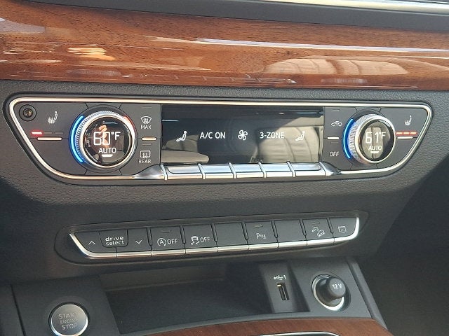2023 Audi Q5 45 S line Premium quattro