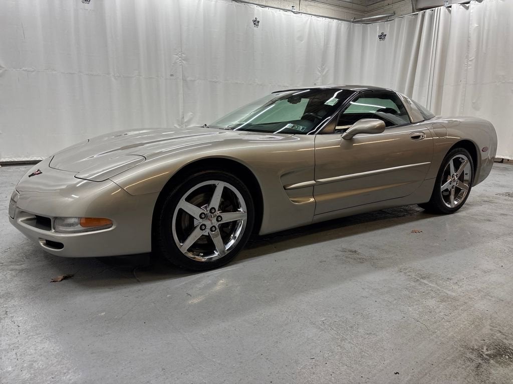 2001 Chevrolet Corvette 2dr Cpe