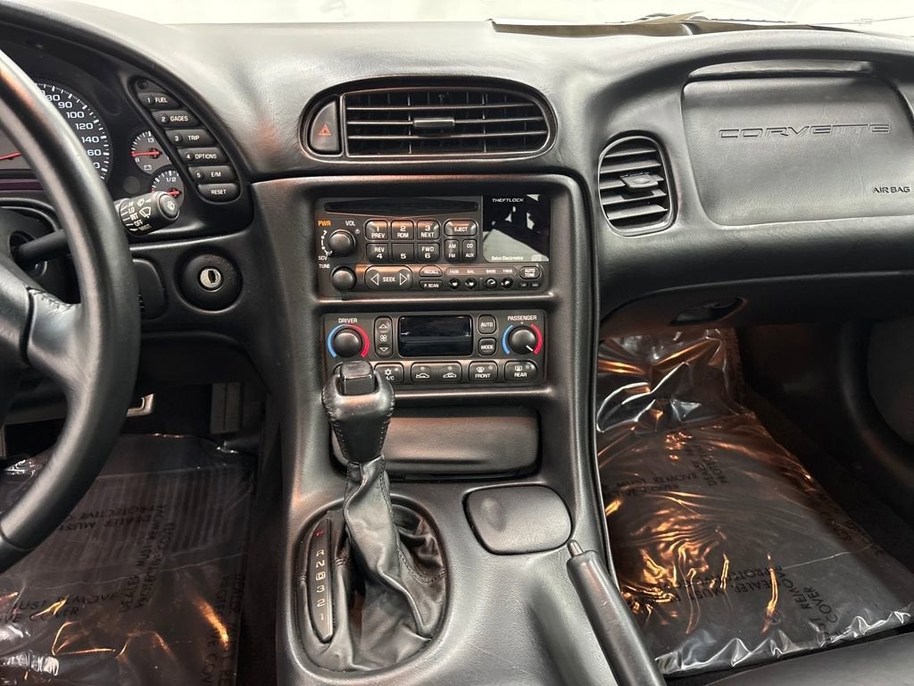 2001 Chevrolet Corvette 2dr Cpe