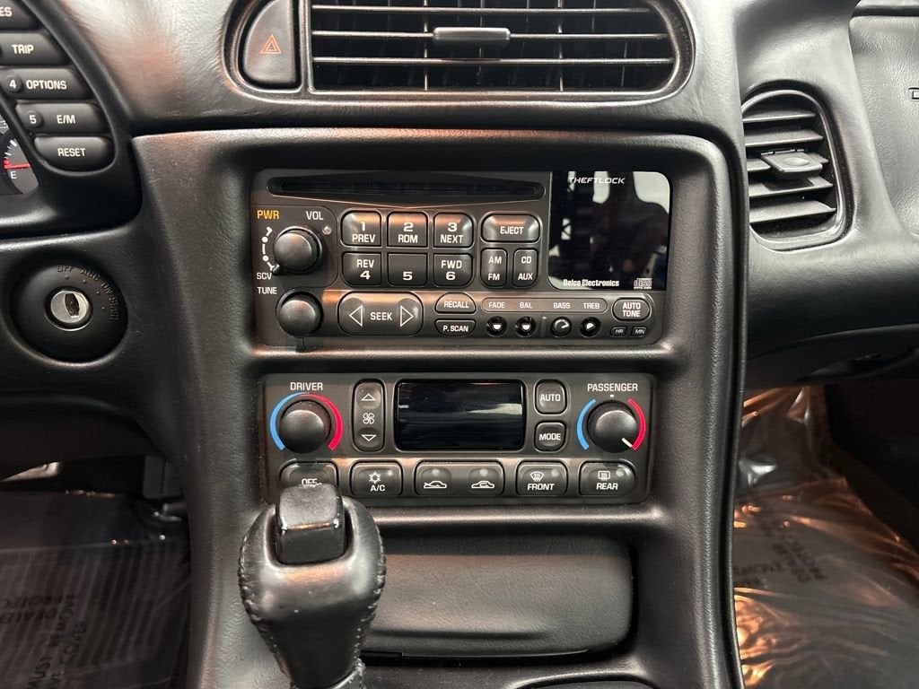 2001 Chevrolet Corvette 2dr Cpe