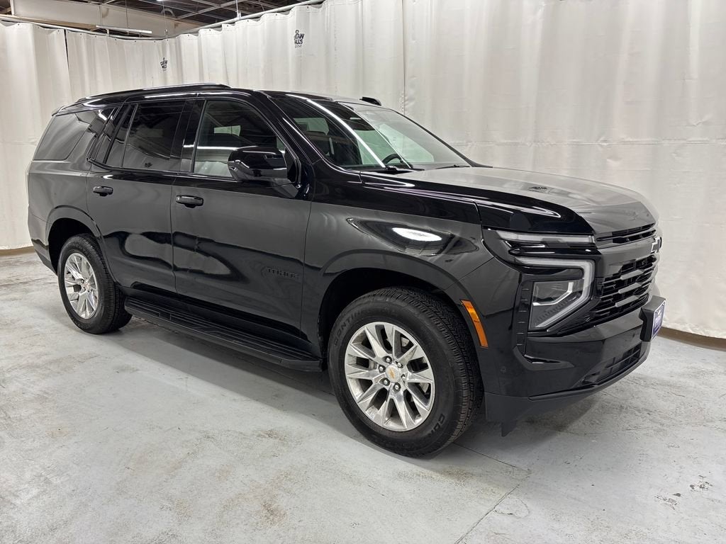 2025 Chevrolet Tahoe RST