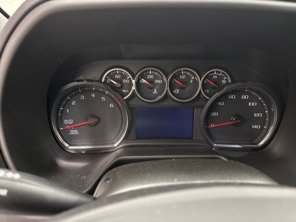 2023 Chevrolet Suburban LS