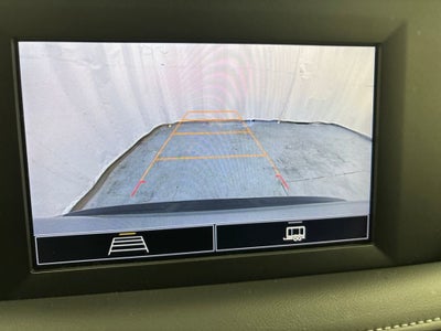 2023 Chevrolet Suburban LS