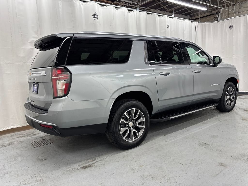 2023 Chevrolet Suburban LS