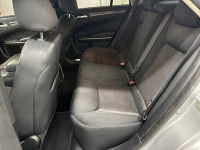 2021 Chrysler 300 Touring