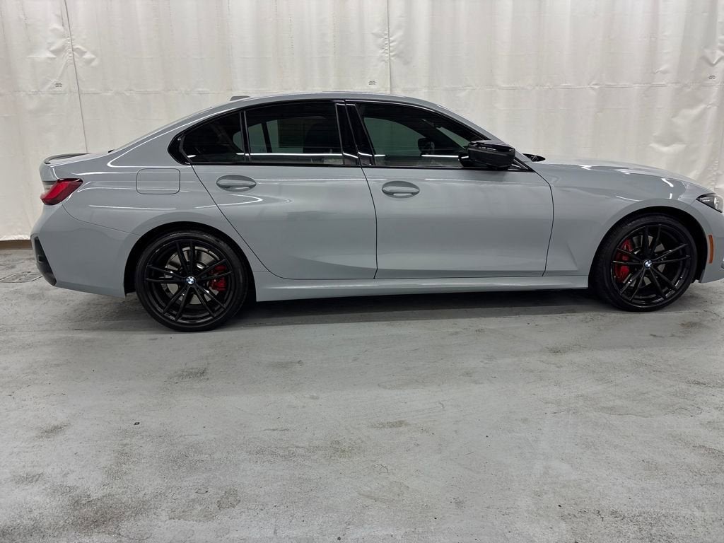 2023 BMW 3 Series 330i xDrive